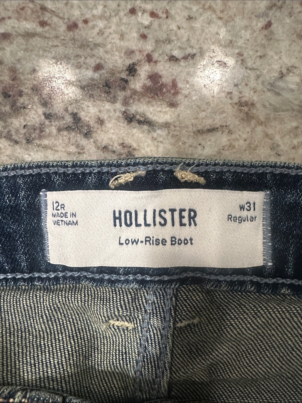 Hollister Women’s Low-Rise Bootcut Jeans 12r